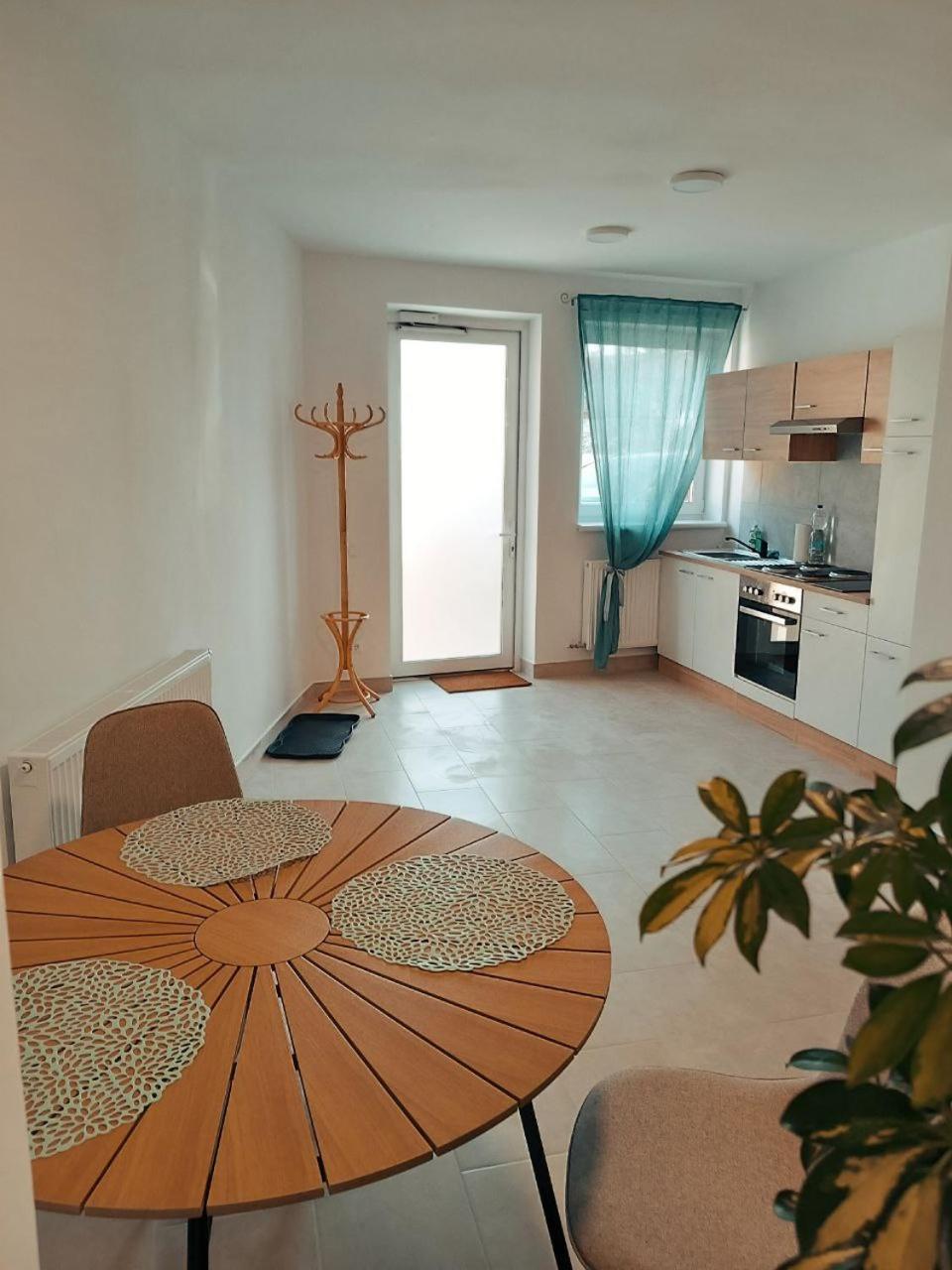 Family Apartments Tauchen Moenichkirchen Ngoại thất bức ảnh